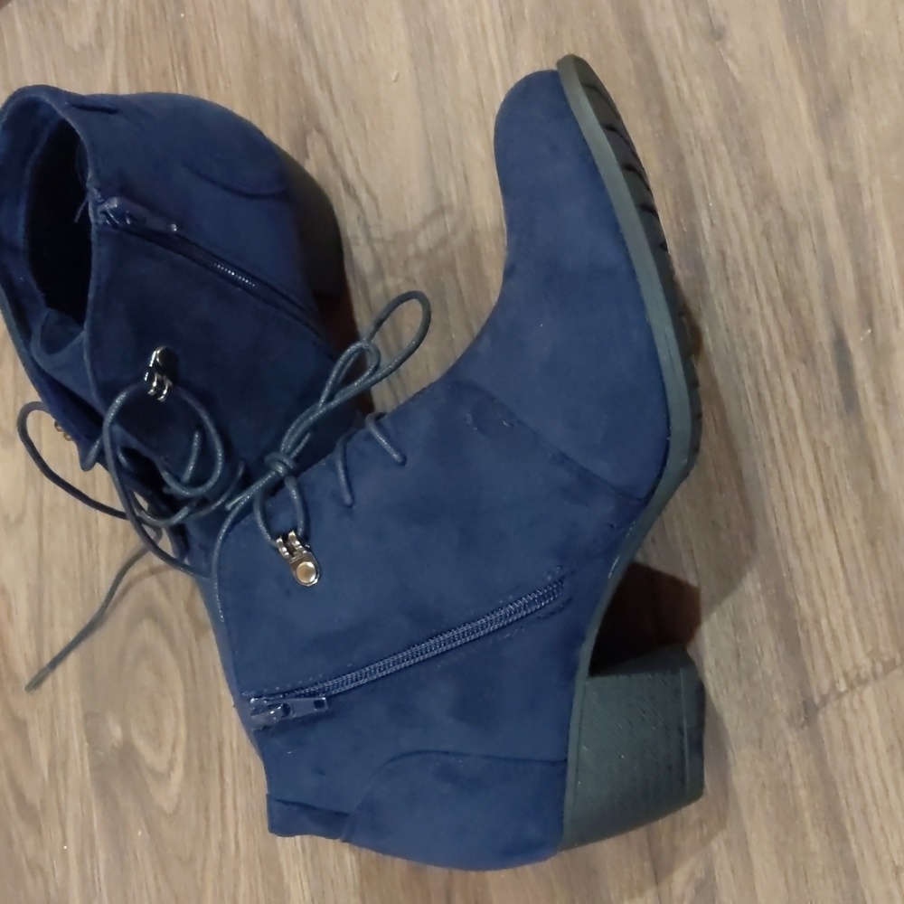 VJH Confort Memory Foam Navy Suede Booties - Picture 3 of 3
